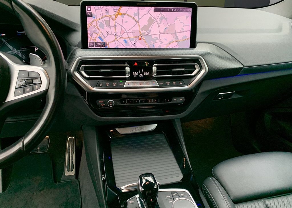 BMW X3 xDrive20d M-SPORT LASER NAVI HUD PDC 20" AHK foto 10