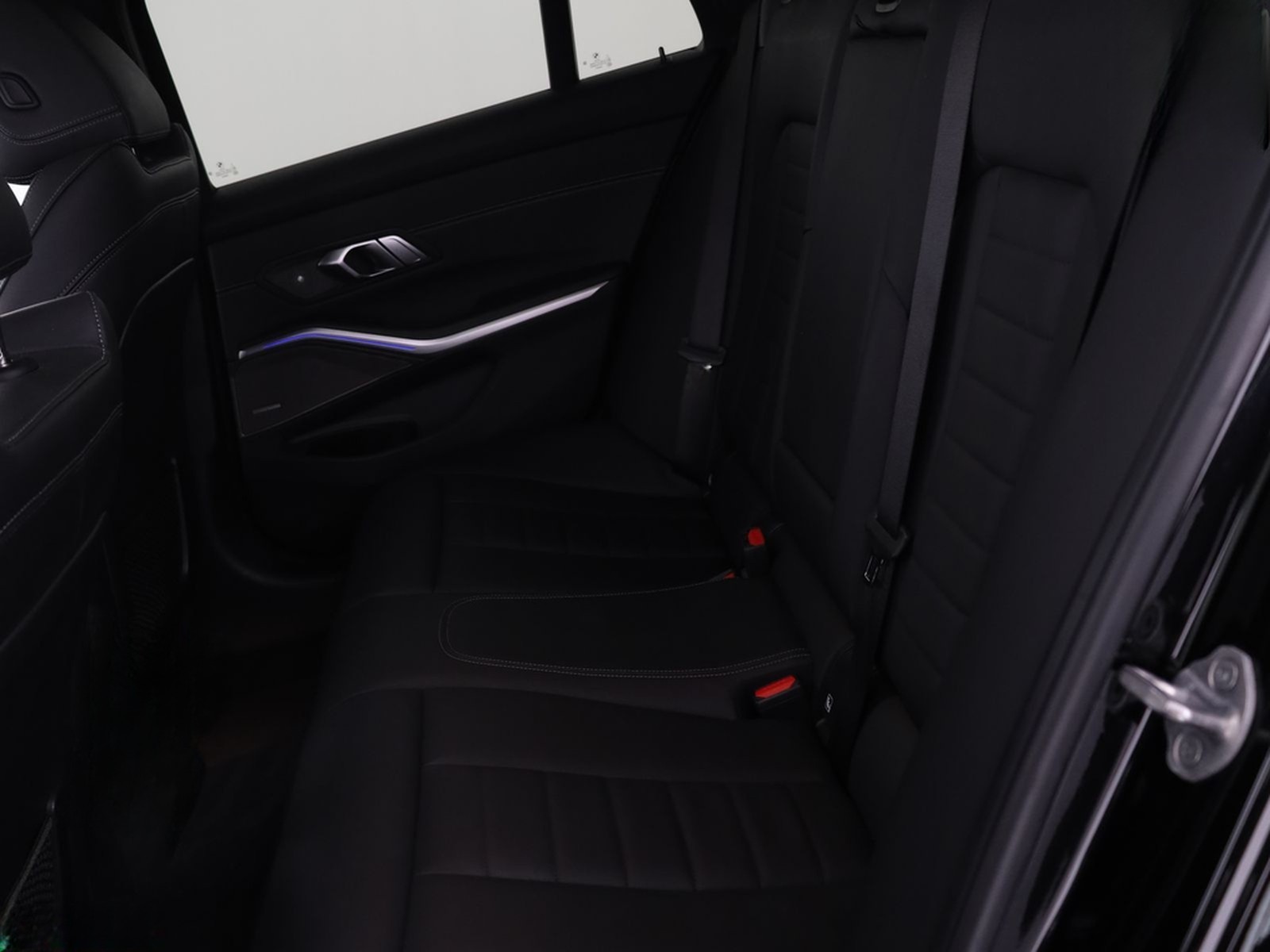 BMW 330 i T xDrive SAG M SPORT SHADOW LASER,360GRAD foto 12