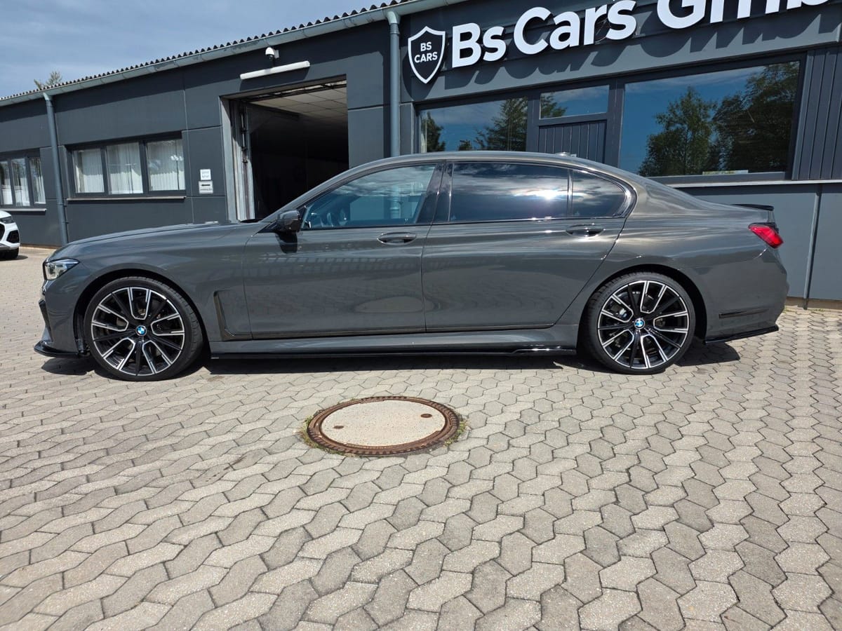 BMW 750Li xDrive M Sport Paket H&K HuD 360 Kamera foto 10