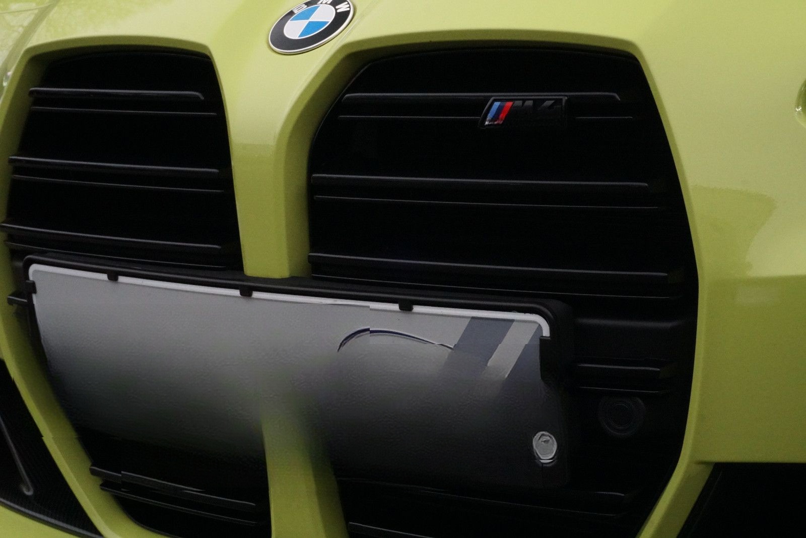BMW M4 Competition Driver´s Carbon PerfSitze RFK HUD foto 14