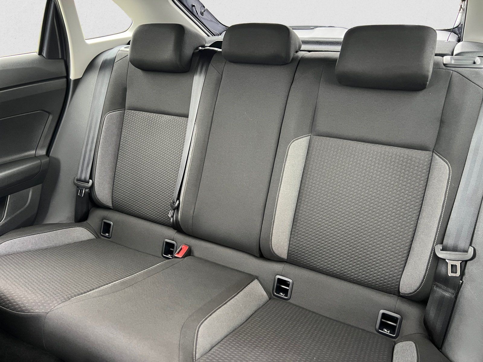 Volkswagen Taigo Life TSI DSG|NAVI|ACC|KAMERA|APP-CONNECT foto 9