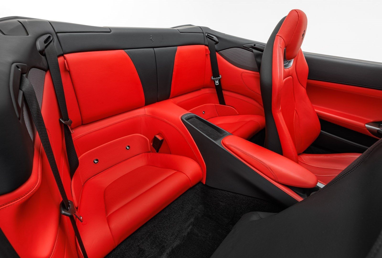 Ferrari Portofino foto 18