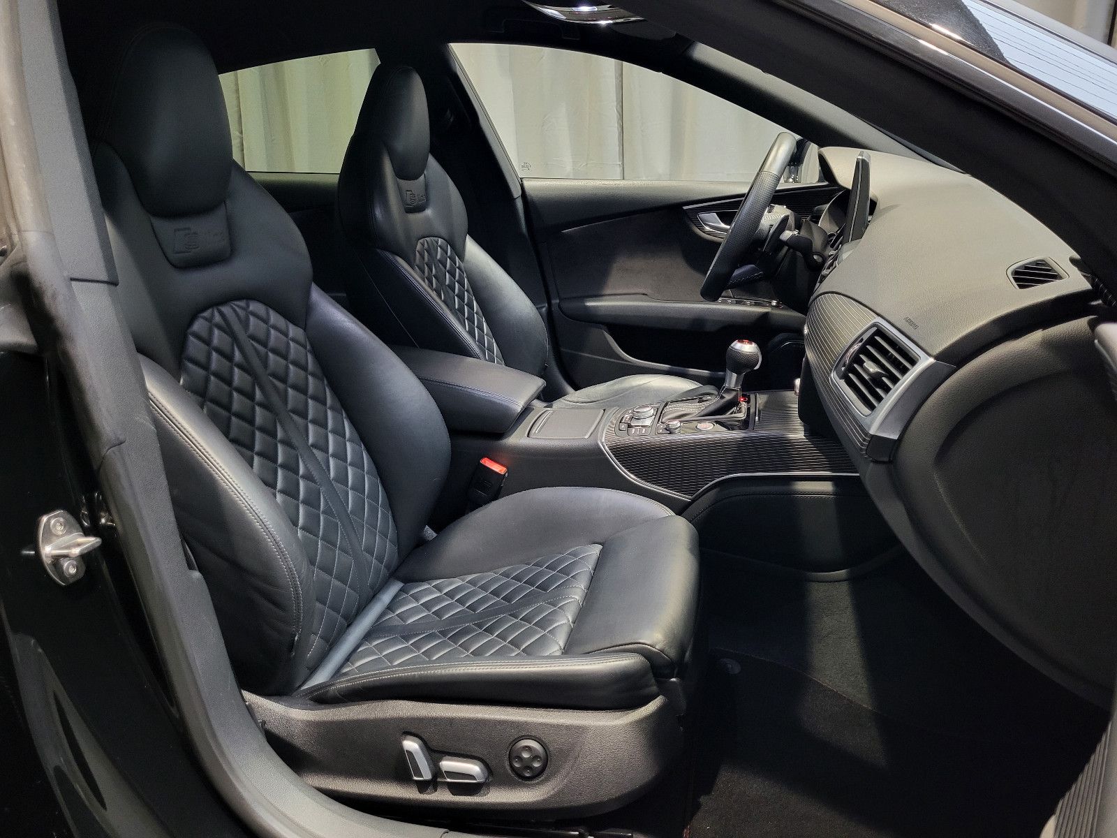 Audi A7 3.0TDI competition *TOP Ausstattung* foto 18