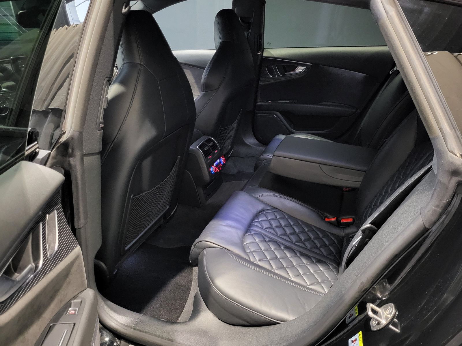 Audi A7 3.0TDI competition *TOP Ausstattung* foto 8