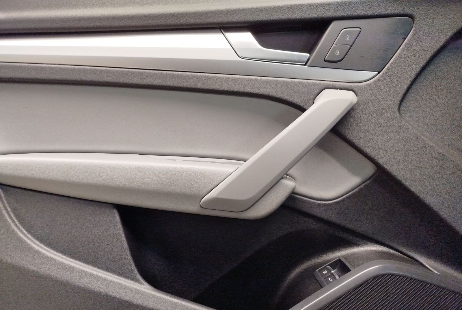 Audi Q5 55 TFSI e quattro S tronic S line MatrixLED A foto 9