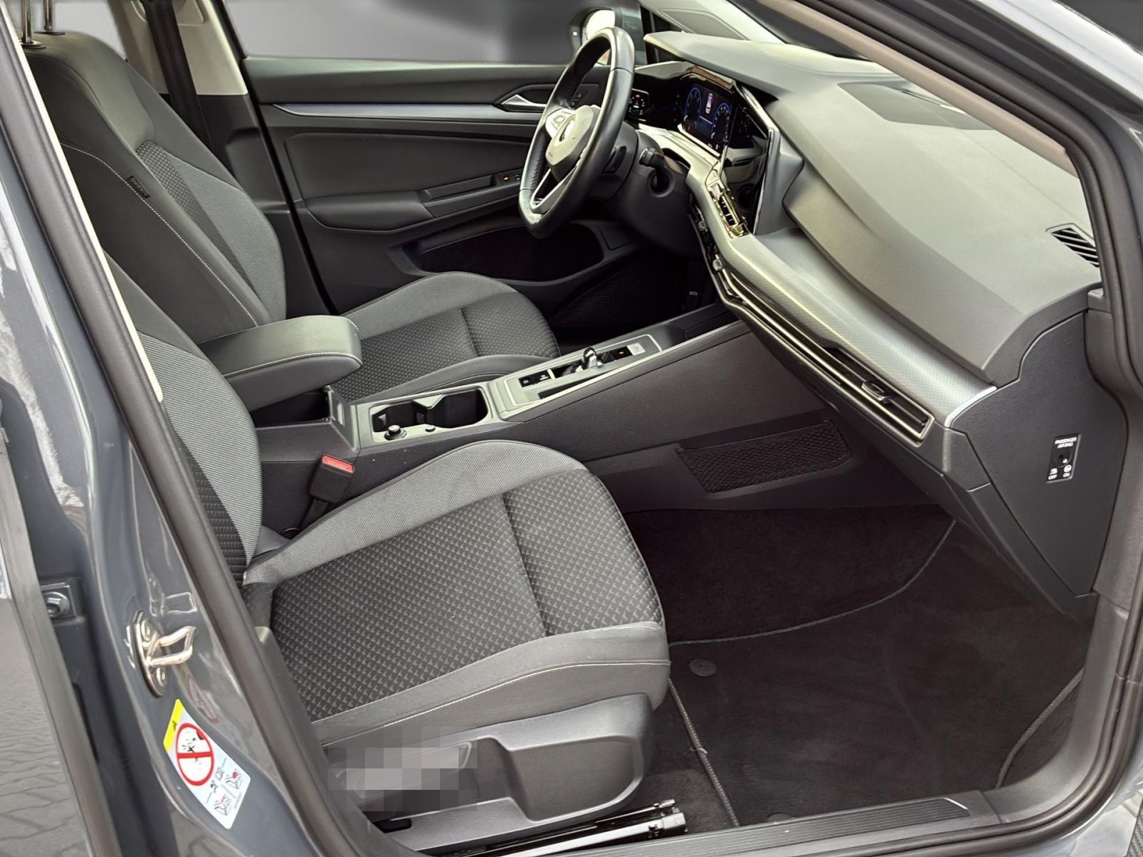 Volkswagen Golf VIII 2.0 TDI Active DSG *PANO*AHK*HuD*ACC* foto 19