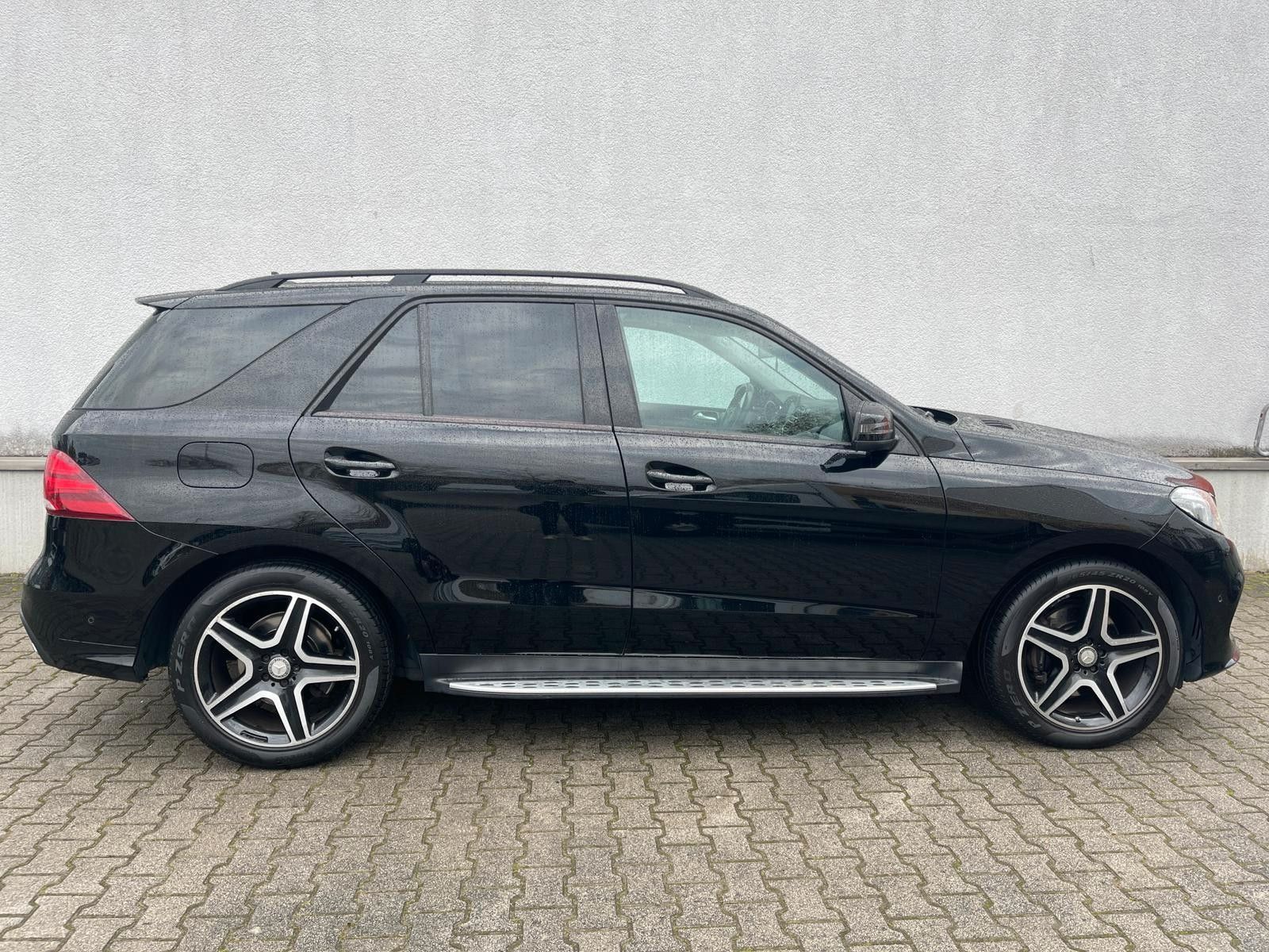 Mercedes-Benz GLE 350 d 4Matic|AB 299€|AMG-LINE|DISTRONIC|360| foto 5