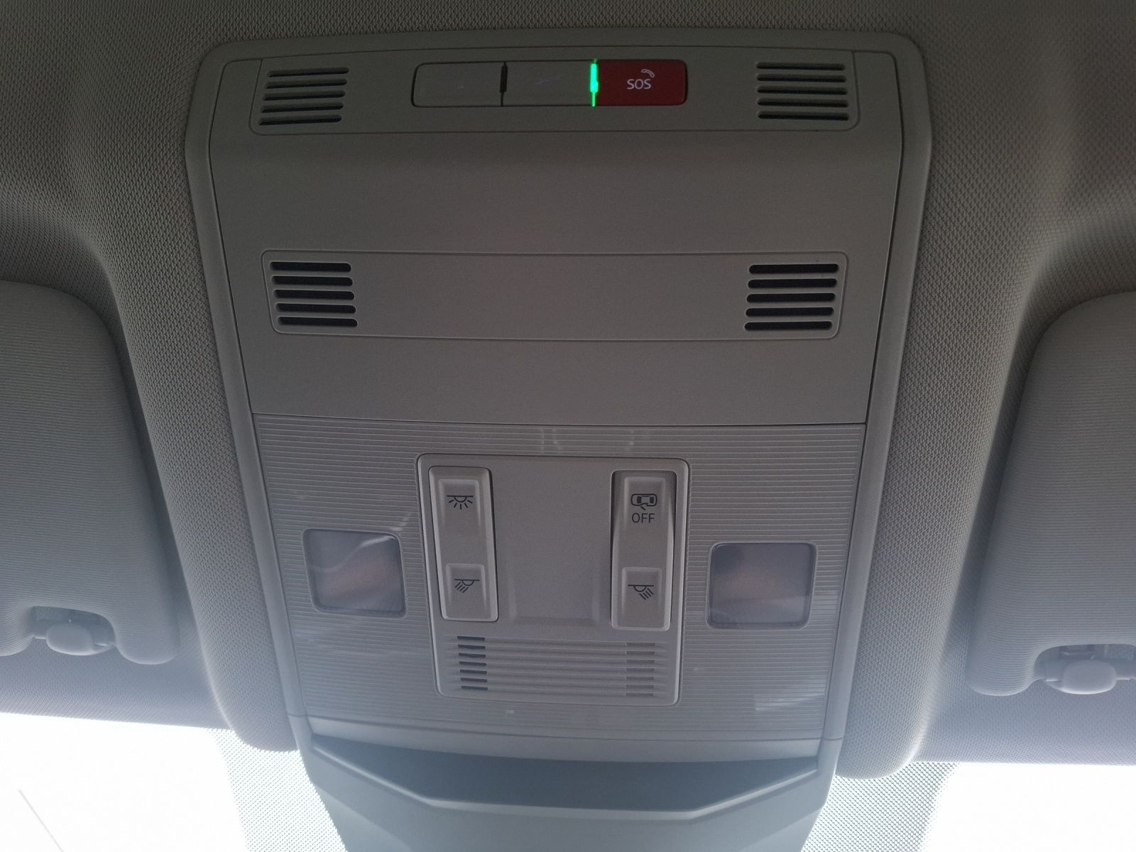 Volkswagen T-Roc TSI Life LED Navi AID Park-Assist SH LM foto 22