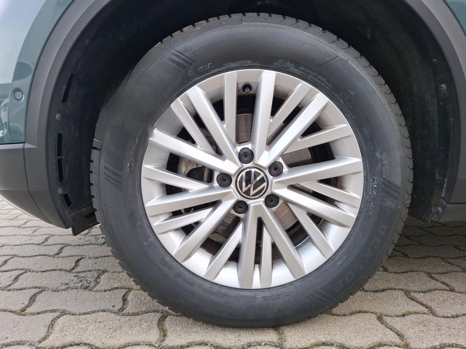 Volkswagen T-Roc TSI Life LED Navi AID Park-Assist SH LM foto 9