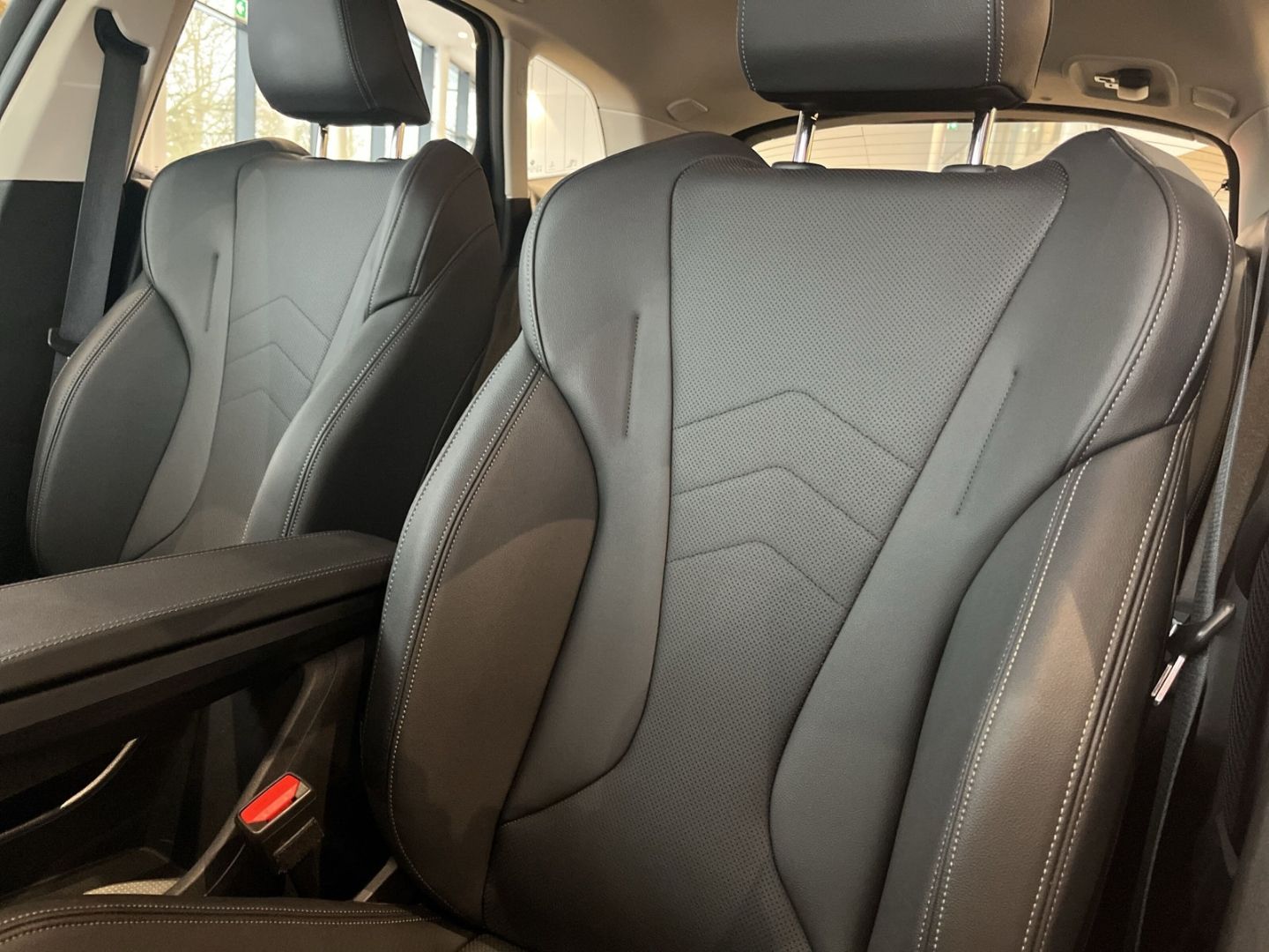 BMW 218 Active Tourer Luxury Line/Navi/Soundsys./LED foto 24