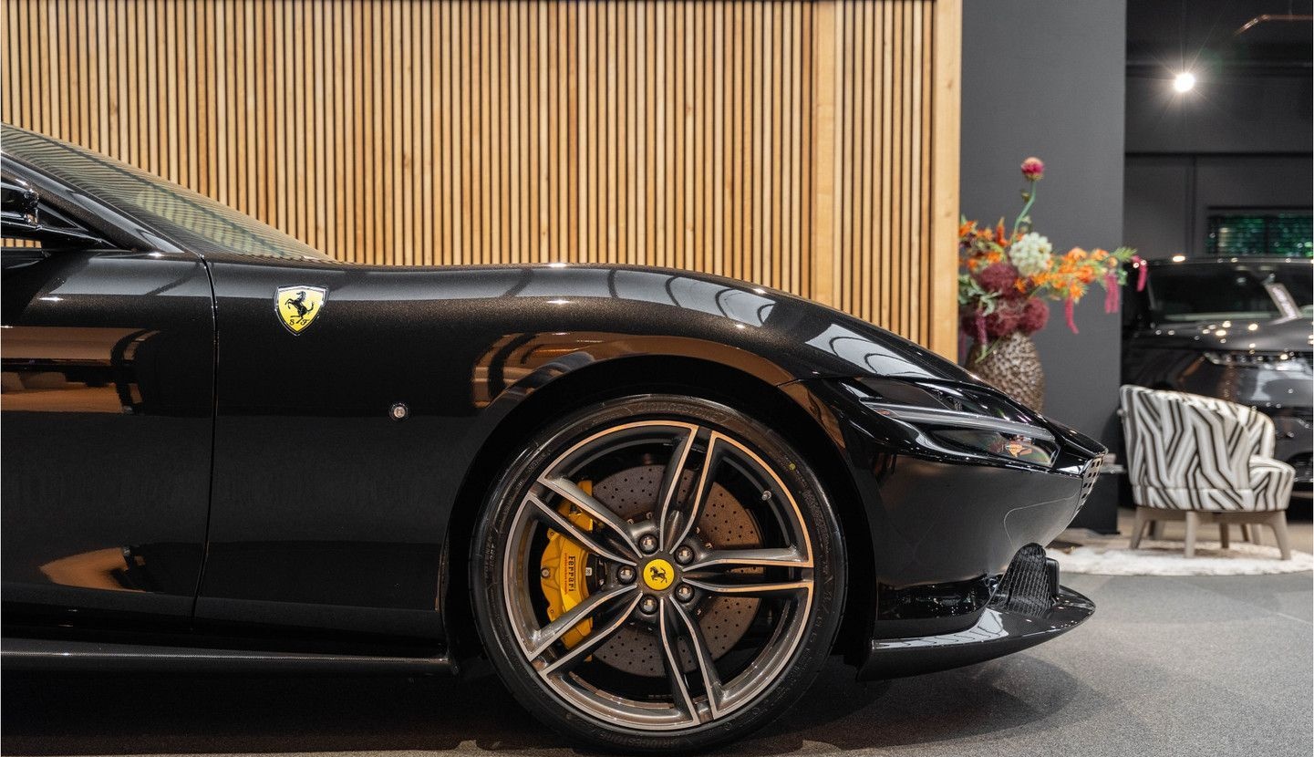Ferrari Roma Spider V8 Full Carbon ADAS Roma Spider 3.9 foto 14