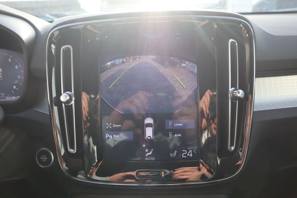 Volvo XC40 T4 Geartronic Momentum|AHK|NAVI|LEDER|SHZG foto 22