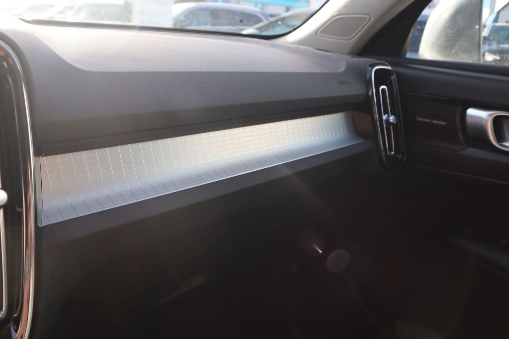 Volvo XC40 T4 Geartronic Momentum|AHK|NAVI|LEDER|SHZG foto 23