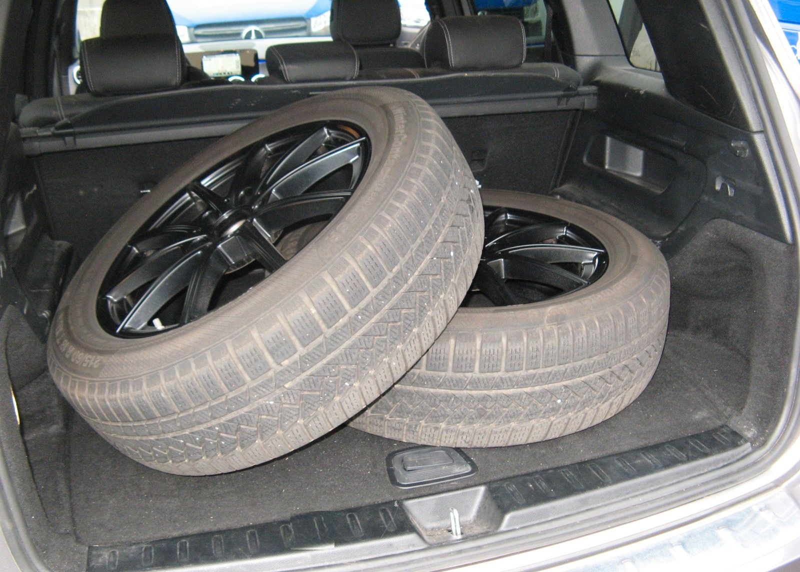 Mercedes-Benz GLB 200d  progressiv AMG design foto 8