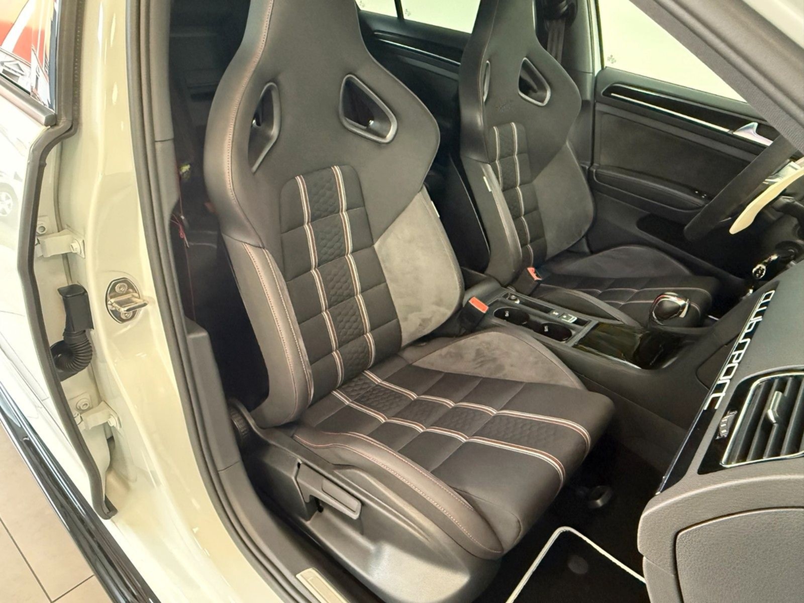 Volkswagen Golf VII GTI Clubsport**EINZELSTÜCK**SCHALE*DSG* foto 18
