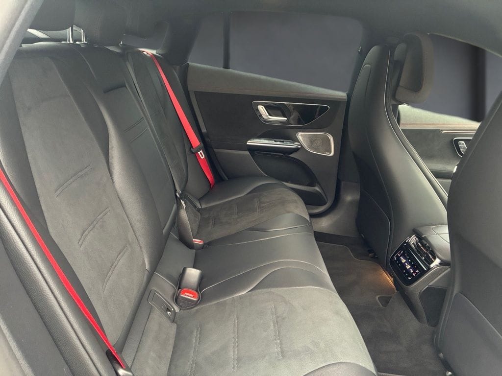 Mercedes-Benz AMG EQE 43 4M Burmester DigitalLi Airmatic Night foto 14