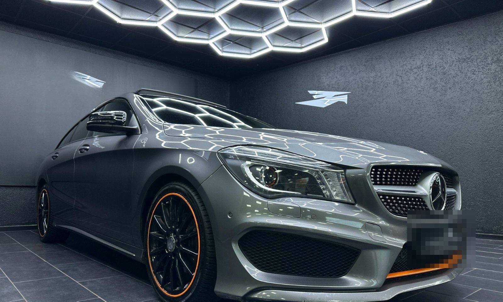 Mercedes-Benz CLA 200 SB*AMG*PANO*ORANGE ART EDITION* foto 12