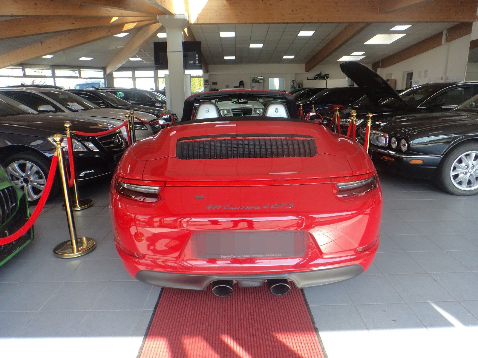 Porsche 911 Carrera 4 GTS Cabriolet Voll foto 4