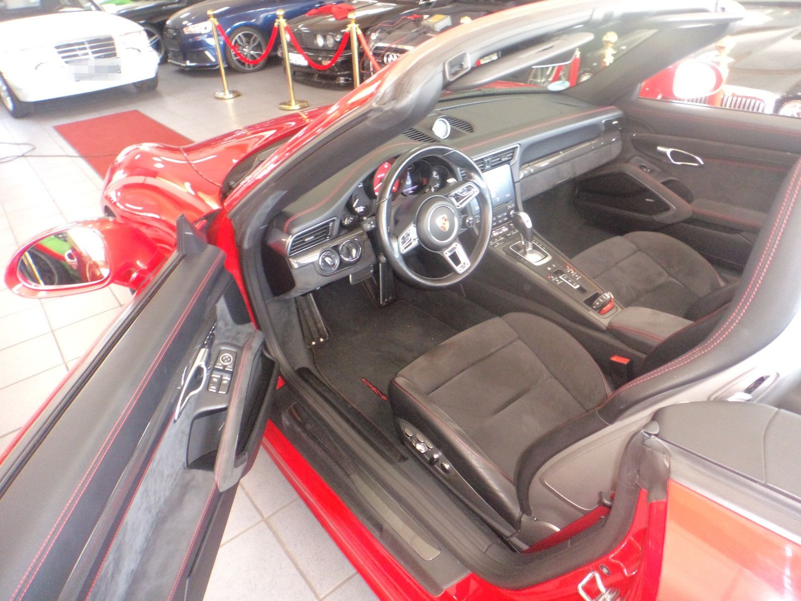 Porsche 911 Carrera 4 GTS Cabriolet Voll foto 5