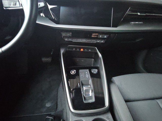 Audi A3 Sportback 40 TFSI quattro S line *NAVI*LED* V foto 11