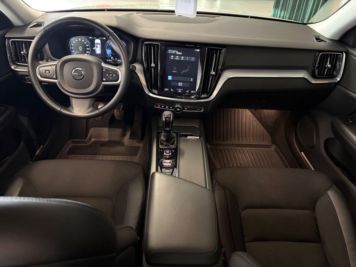 Volvo V60 Momentum Pro°Klima°Tempo°AHK°Kamera°SHZ° foto 11