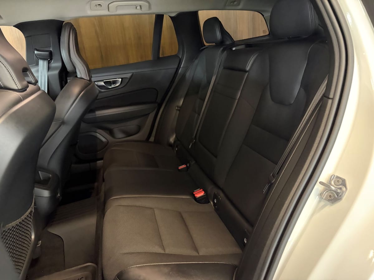 Volvo V60 Momentum Pro°Klima°Tempo°AHK°Kamera°SHZ° foto 9