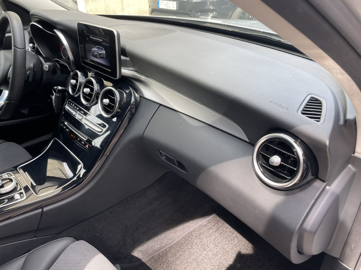 Mercedes-Benz C 200 D G-TronicPlus Avantgarde LED Navi Tempoma foto 20
