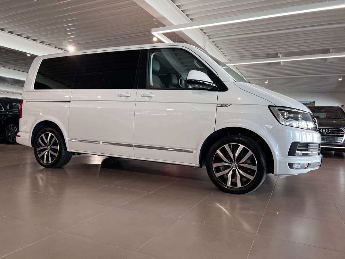 Volkswagen T6 Multivan 2.0TDI HIGHLINE 1.HAND AHK NAVI SHZ foto 14