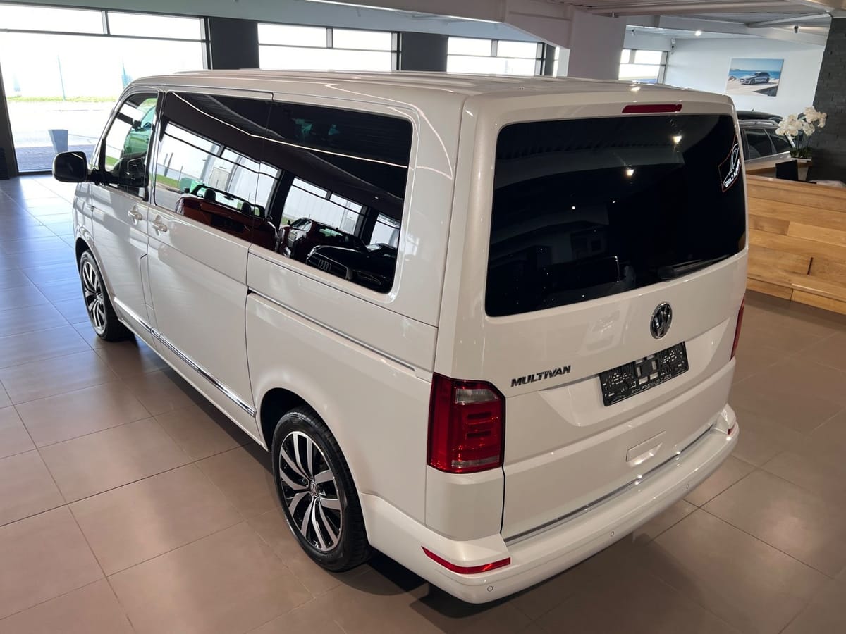 Volkswagen T6 Multivan 2.0TDI HIGHLINE 1.HAND AHK NAVI SHZ foto 17