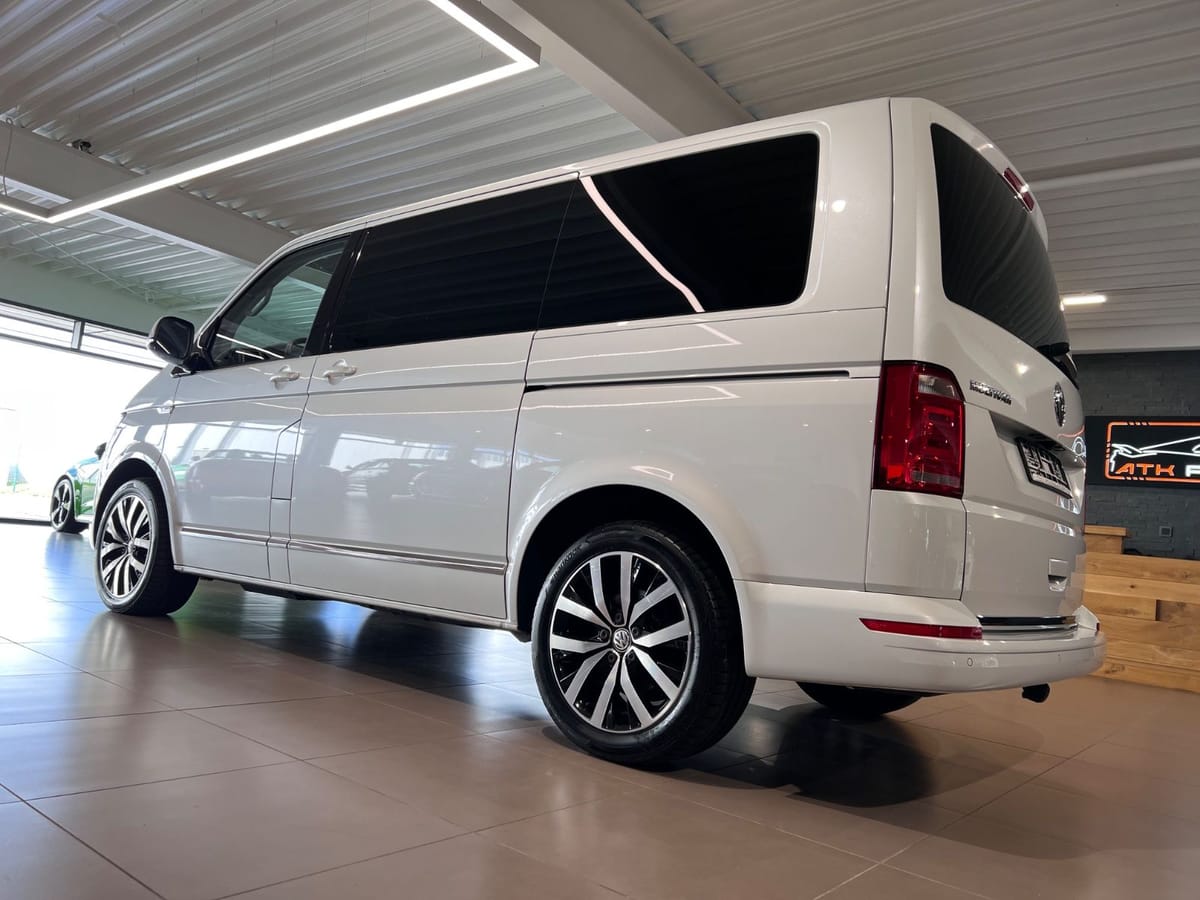 Volkswagen T6 Multivan 2.0TDI HIGHLINE 1.HAND AHK NAVI SHZ foto 5