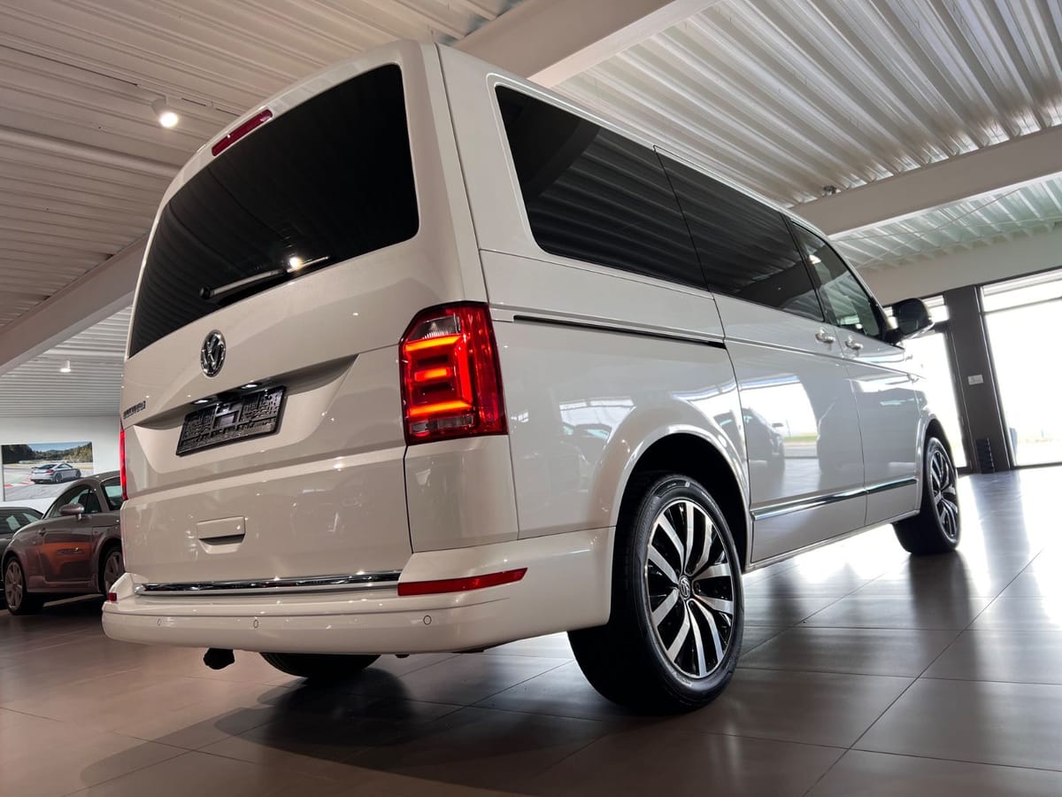Volkswagen T6 Multivan 2.0TDI HIGHLINE 1.HAND AHK NAVI SHZ foto 8