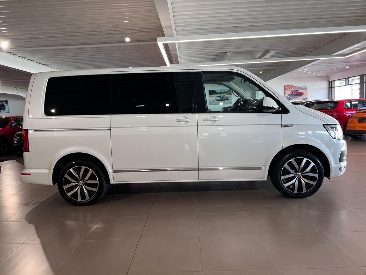 Volkswagen T6 Multivan 2.0TDI HIGHLINE 1.HAND AHK NAVI SHZ foto 9