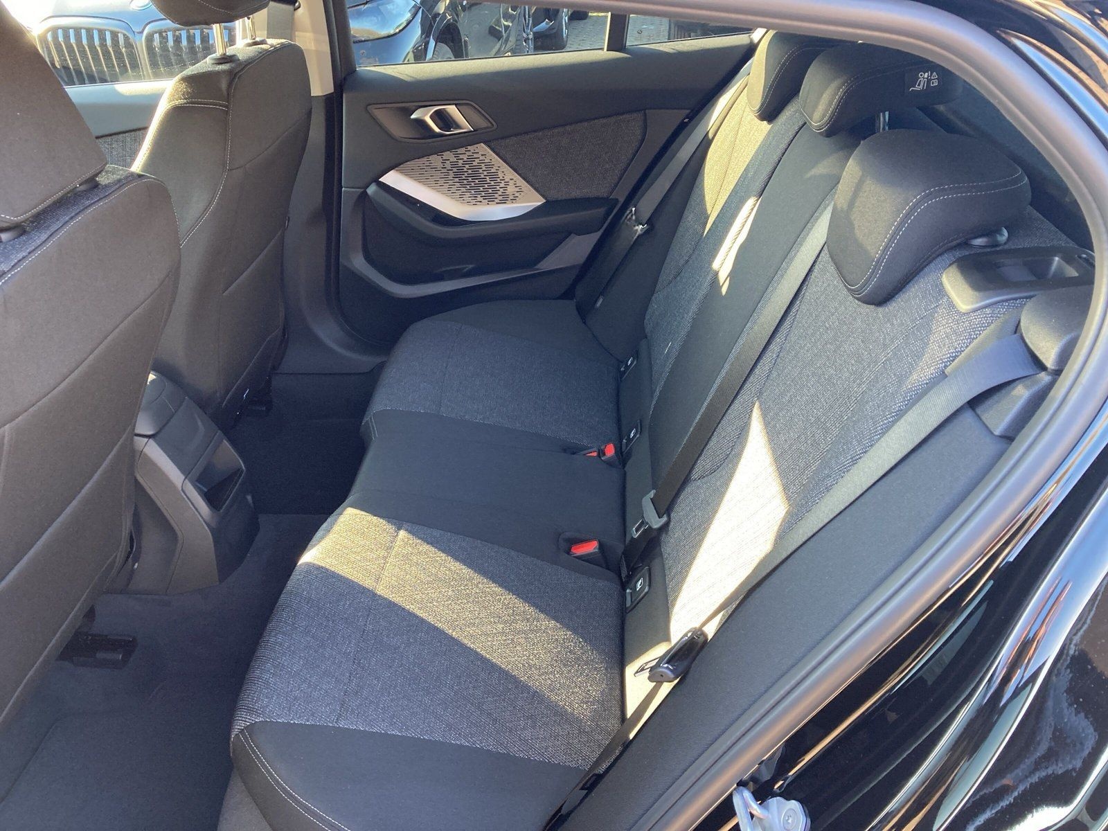 BMW 120 UPE: 39.810 € foto 12