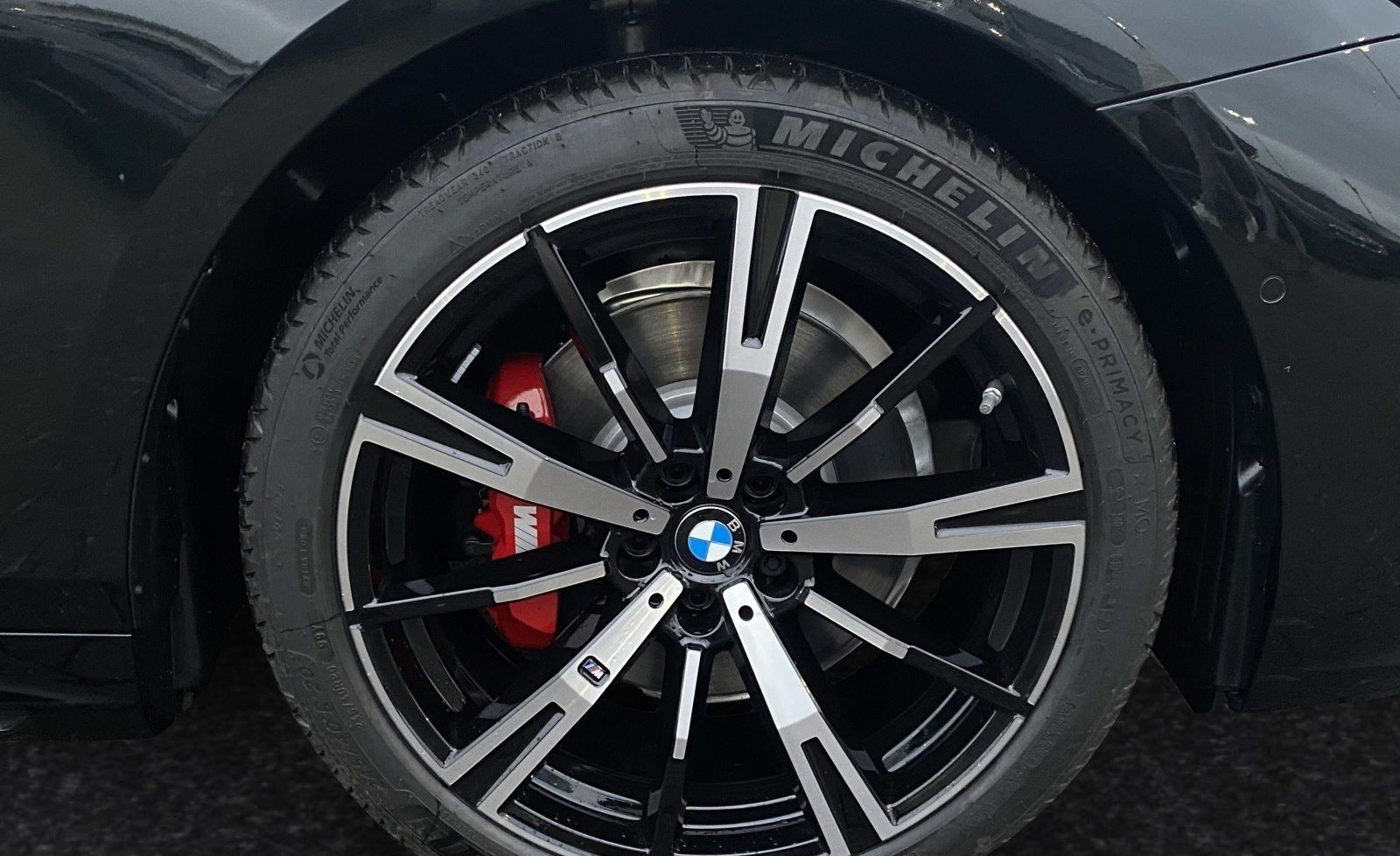 BMW 520d M Sport Pro|AHK|Pano|Autobahnass.|HiFi foto 4