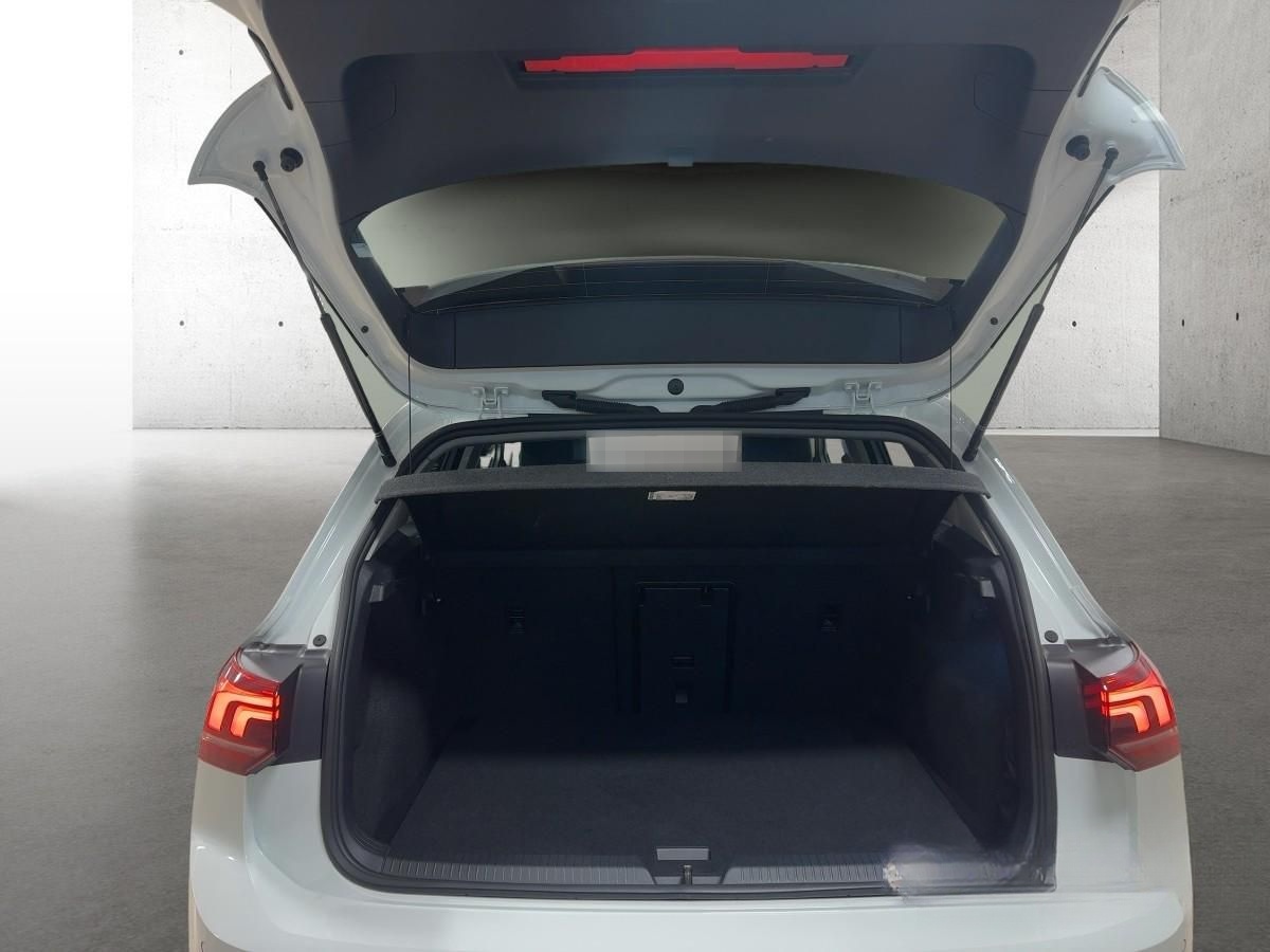 Volkswagen Golf 8 LIFE 1.5 TSI PANO ACC SHZ LED foto 15