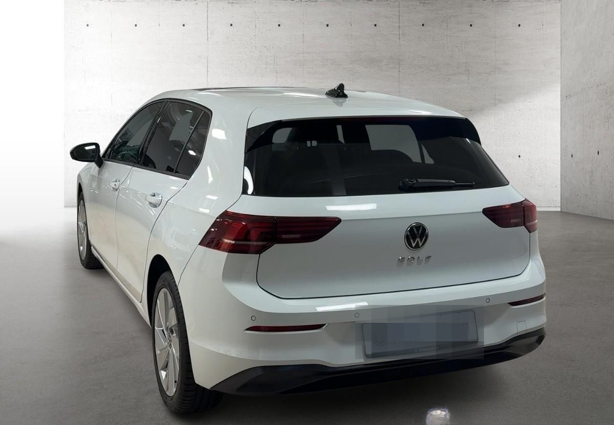 Volkswagen Golf 8 LIFE 1.5 TSI PANO ACC SHZ LED foto 3