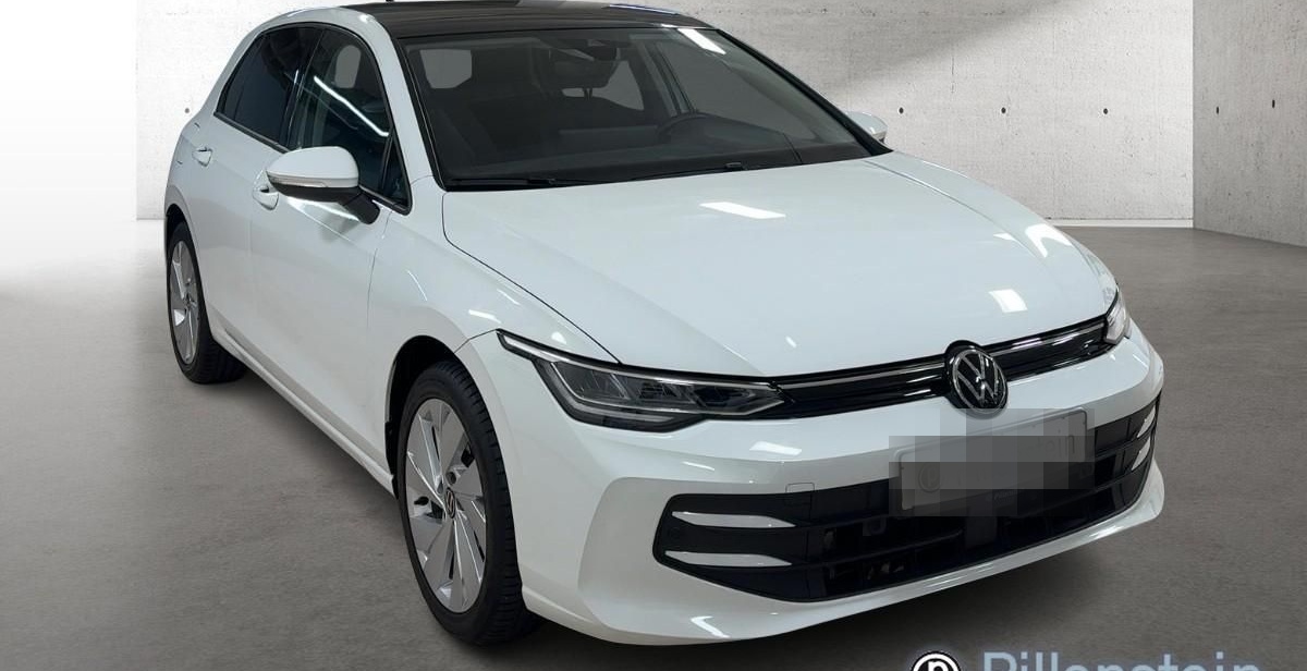 Volkswagen Golf 8 LIFE 1.5 TSI PANO ACC SHZ LED foto 5