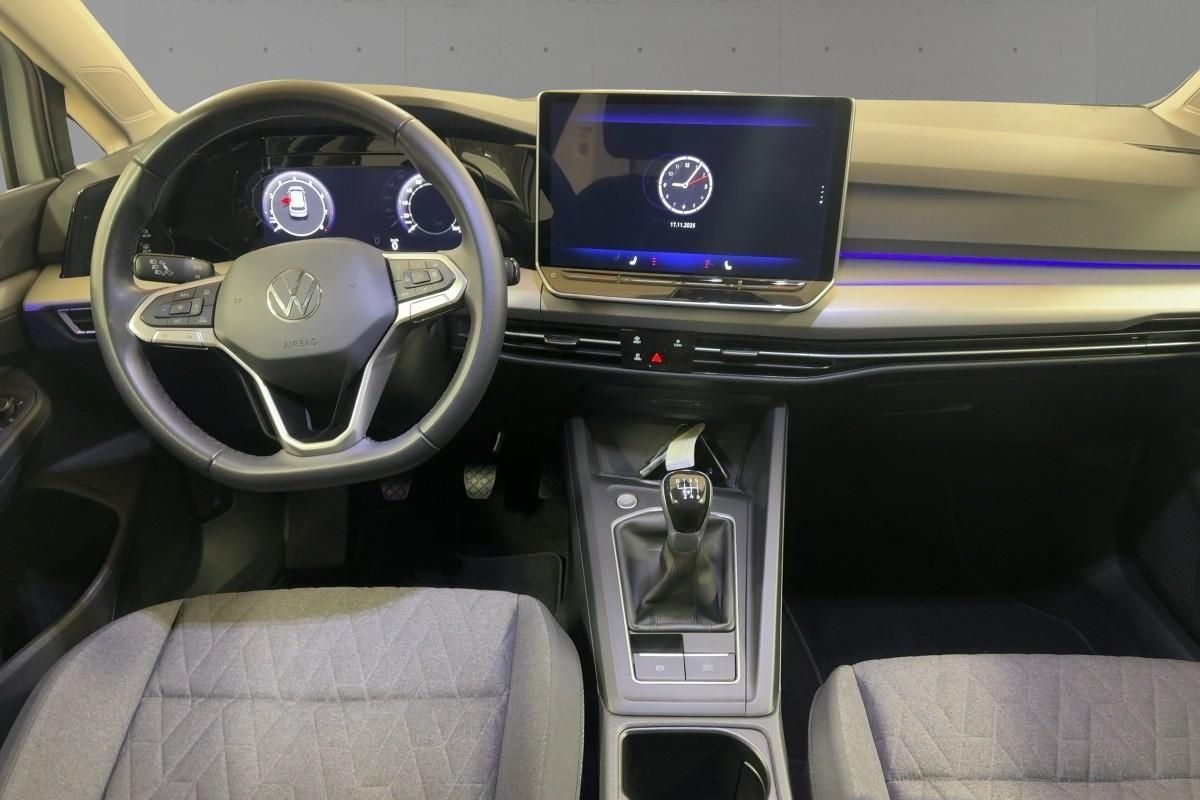 Volkswagen Golf 8 LIFE 1.5 TSI PANO ACC SHZ LED foto 10