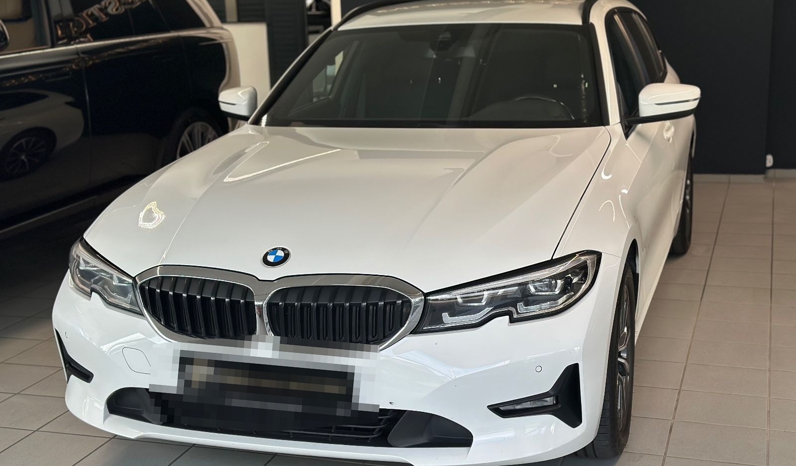 BMW 318 d Advantage SCHECKHEFT VOLL foto 2