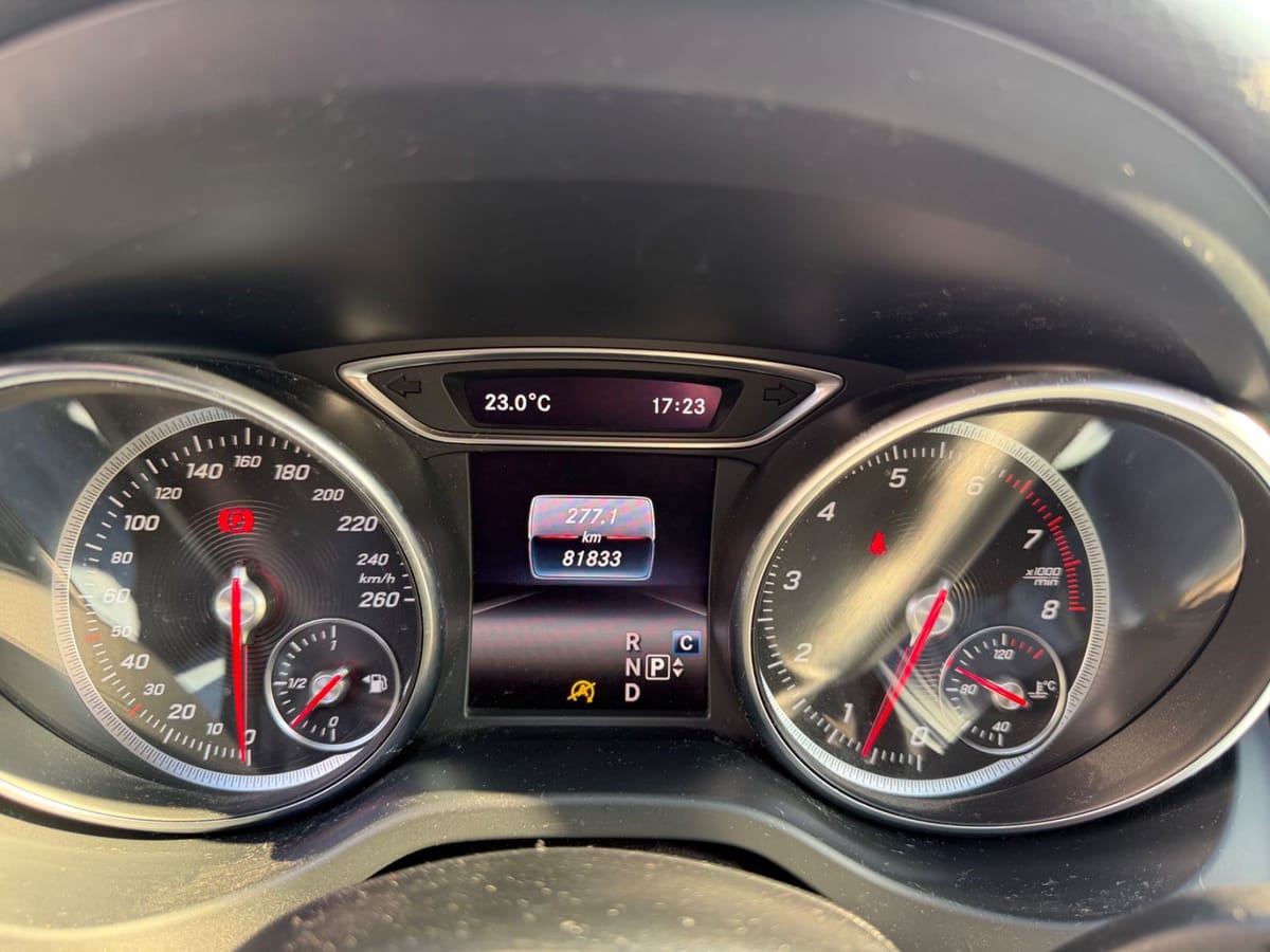 Mercedes-Benz CLA 180*2H/SH*AMG Styling*Pano* foto 15