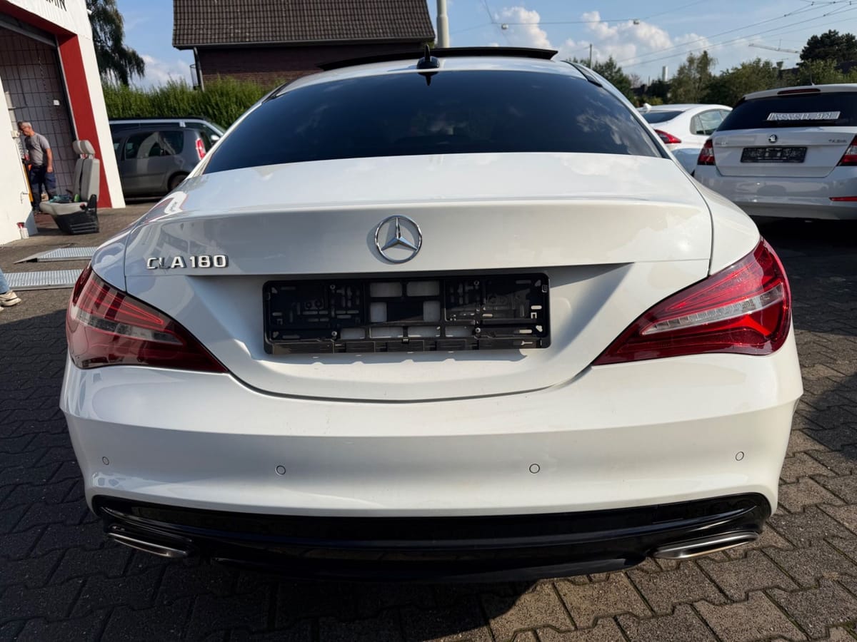 Mercedes-Benz CLA 180*2H/SH*AMG Styling*Pano* foto 5