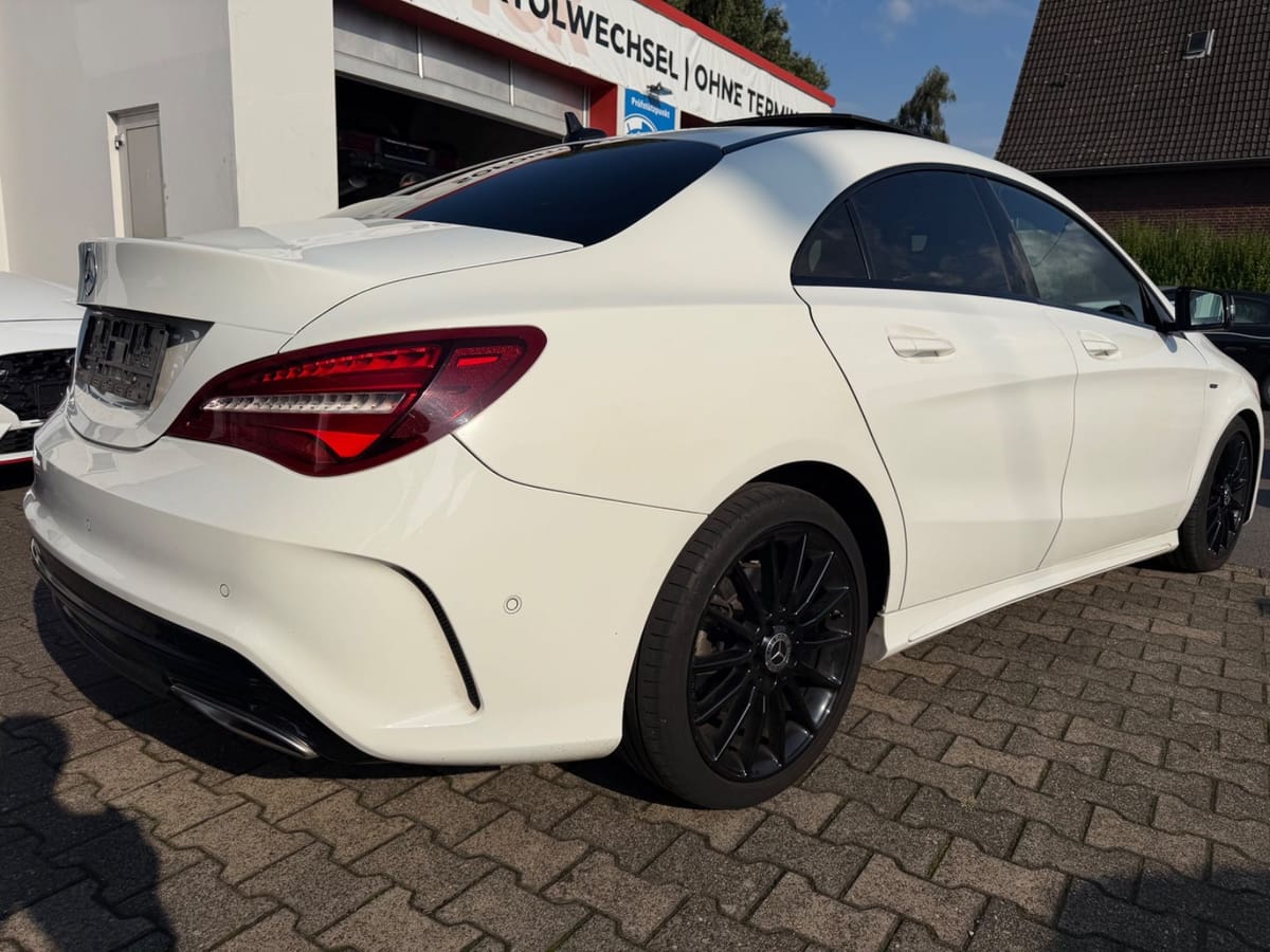 Mercedes-Benz CLA 180*2H/SH*AMG Styling*Pano* foto 6