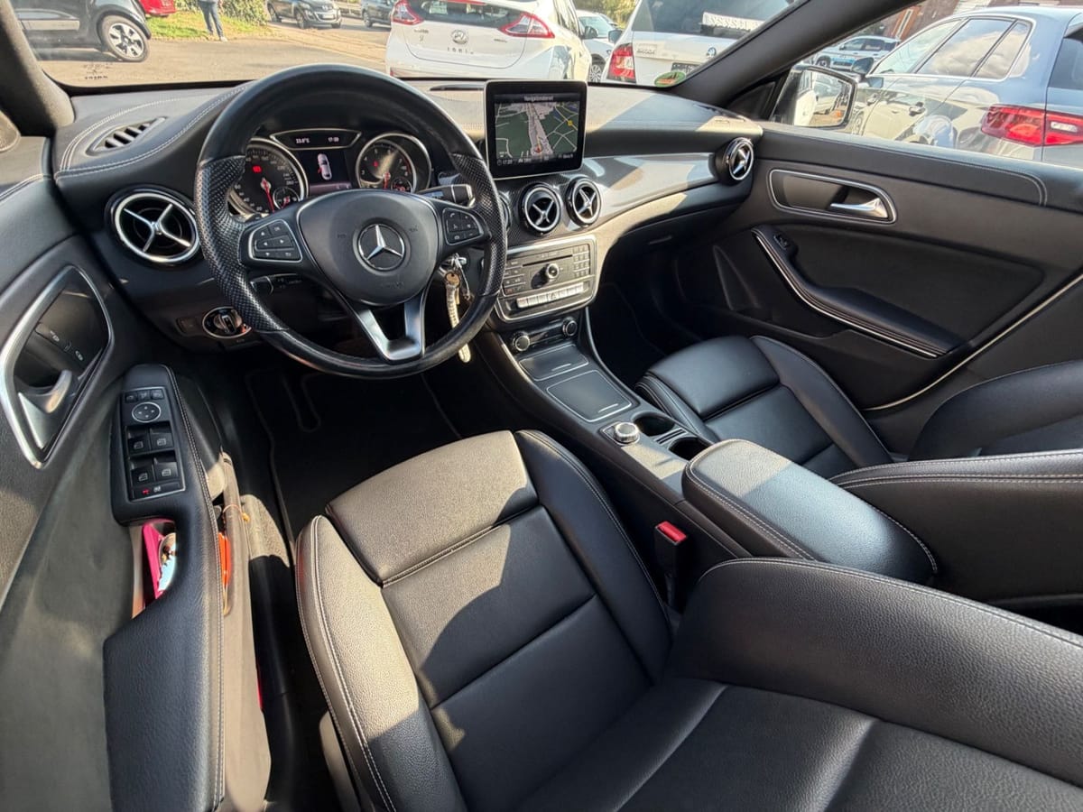 Mercedes-Benz CLA 180*2H/SH*AMG Styling*Pano* foto 9