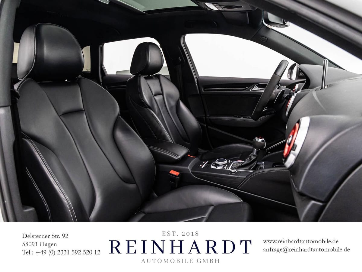 Audi RS3 SPORTBACK BLACK MATRIX PANO B&O RS-AGA 280 foto 22