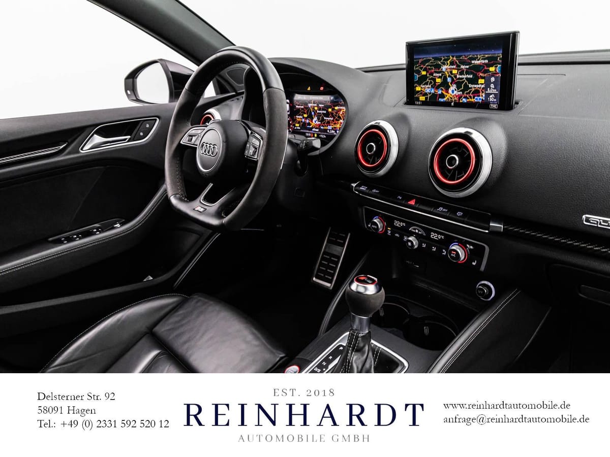 Audi RS3 SPORTBACK BLACK MATRIX PANO B&O RS-AGA 280 foto 23