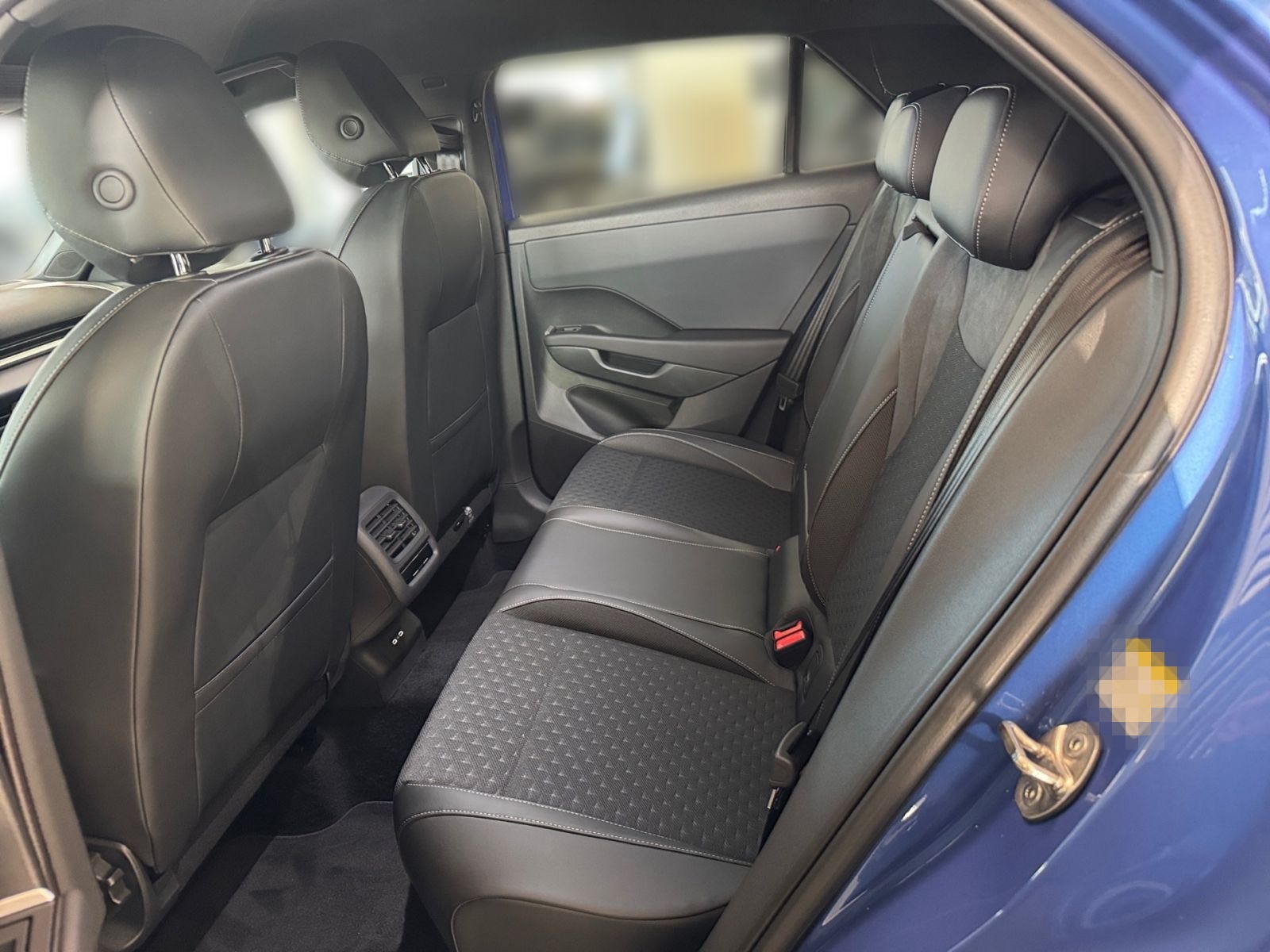 Volkswagen T-Roc R-Line 1.5 eTSI *NEUES MODELL* DSG Head-Up foto 11