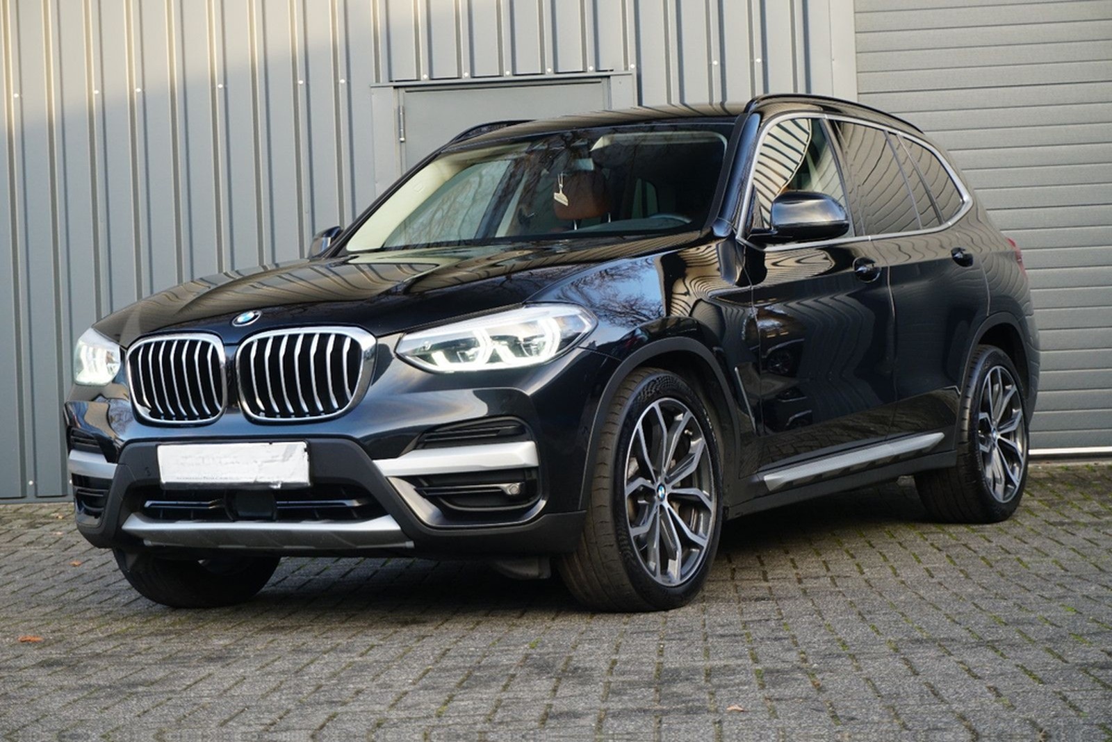 BMW X3 30d xD H/K LEDER RFK LiveCock SHZ HUD 1.Hand foto 3