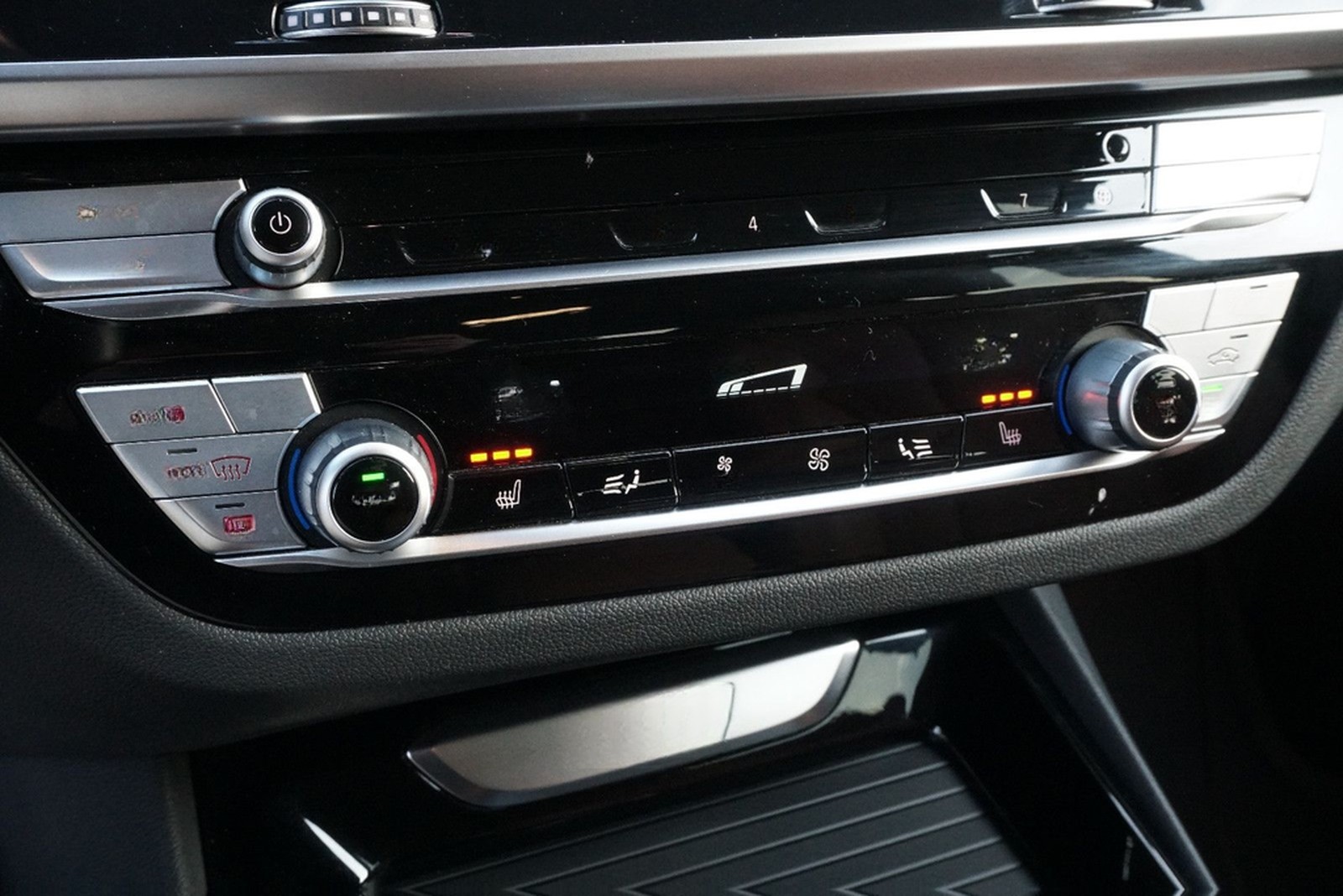 BMW X3 30d xD H/K LEDER RFK LiveCock SHZ HUD 1.Hand foto 27