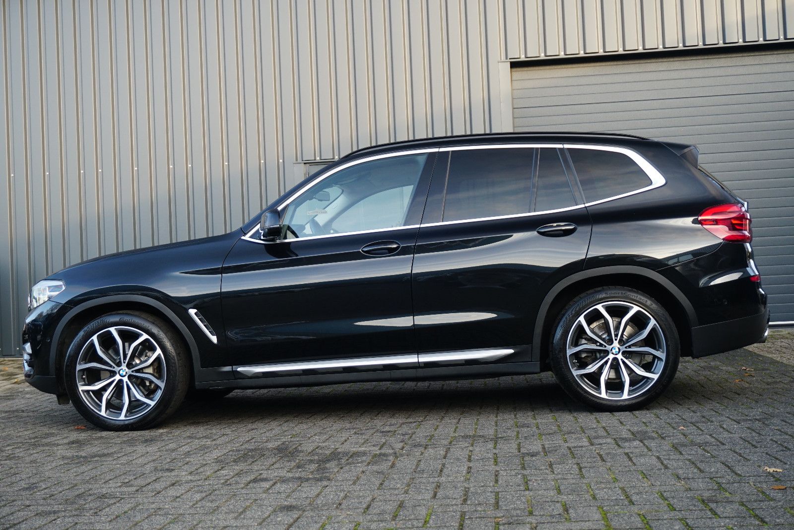 BMW X3 30d xD H/K LEDER RFK LiveCock SHZ HUD 1.Hand foto 4