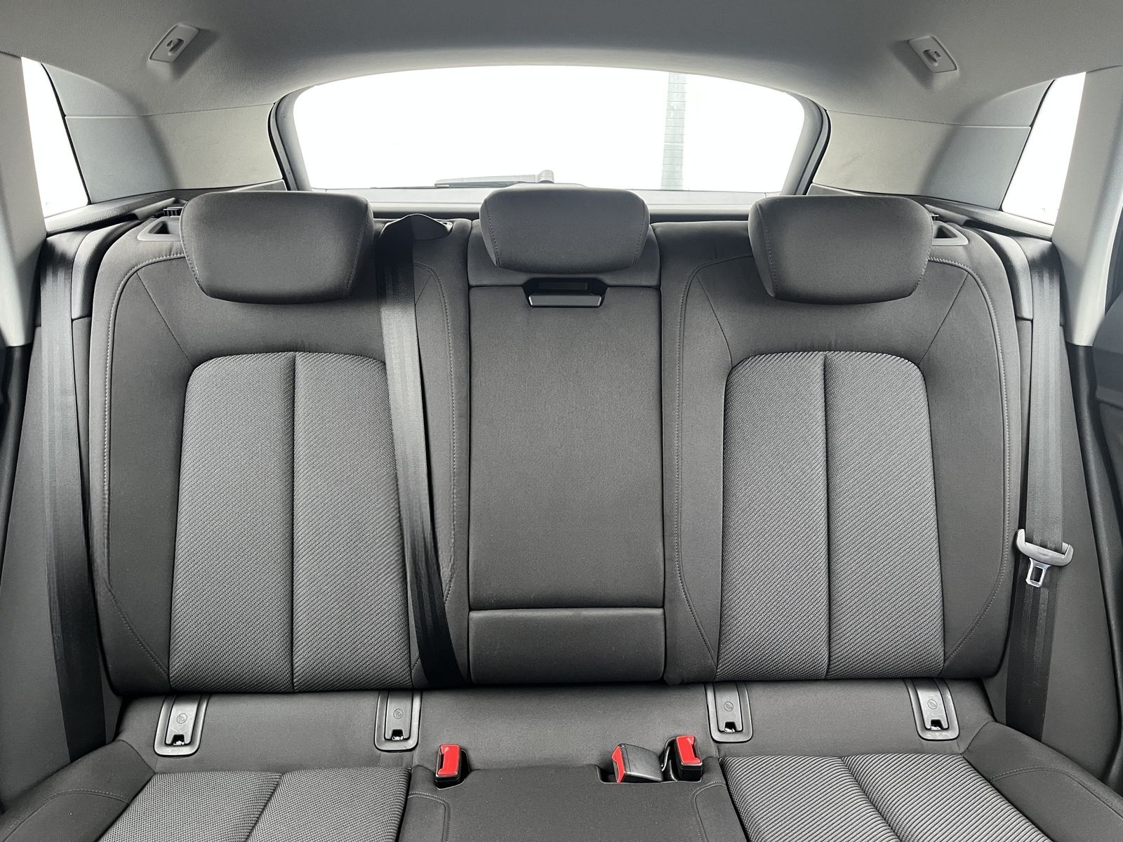 Audi e-tron 149€ m.20% Anz. 19 Zoll AHK Panorama el.K foto 15